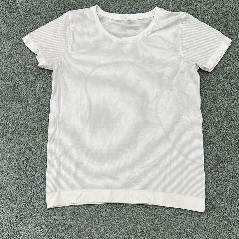 Lululemon Swiftly Tech Short Sleeve Crew Neck Shirt White Women's Size 10?